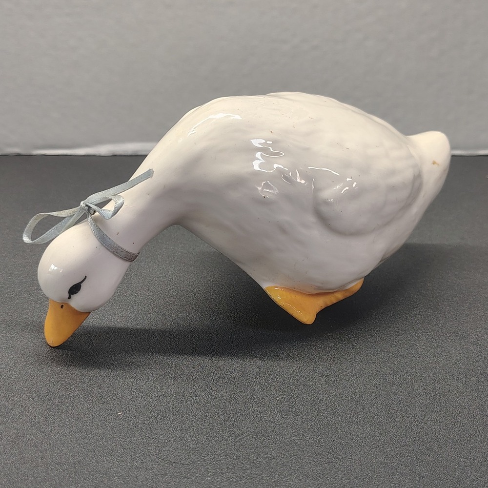 Vintage Ceramic Shelf Sitter Goose